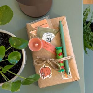 Blind date with a book - Nicky latelierentrelespages poesy
