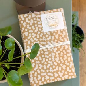 Blind date with a book -Stella atelierentrelespages poesy